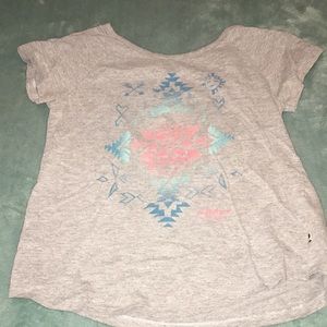 Grey tee shirt with cool animation